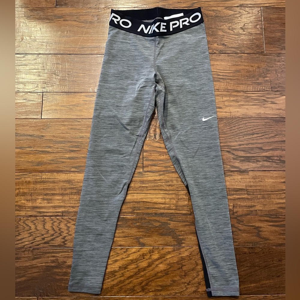 Women’s Nike Pro Leggings.